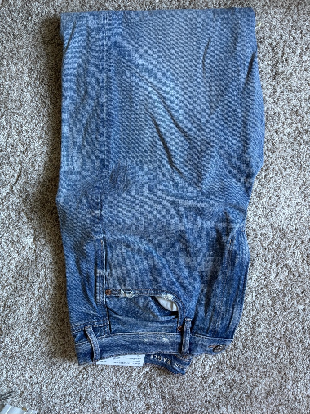Women’s baggy jeans